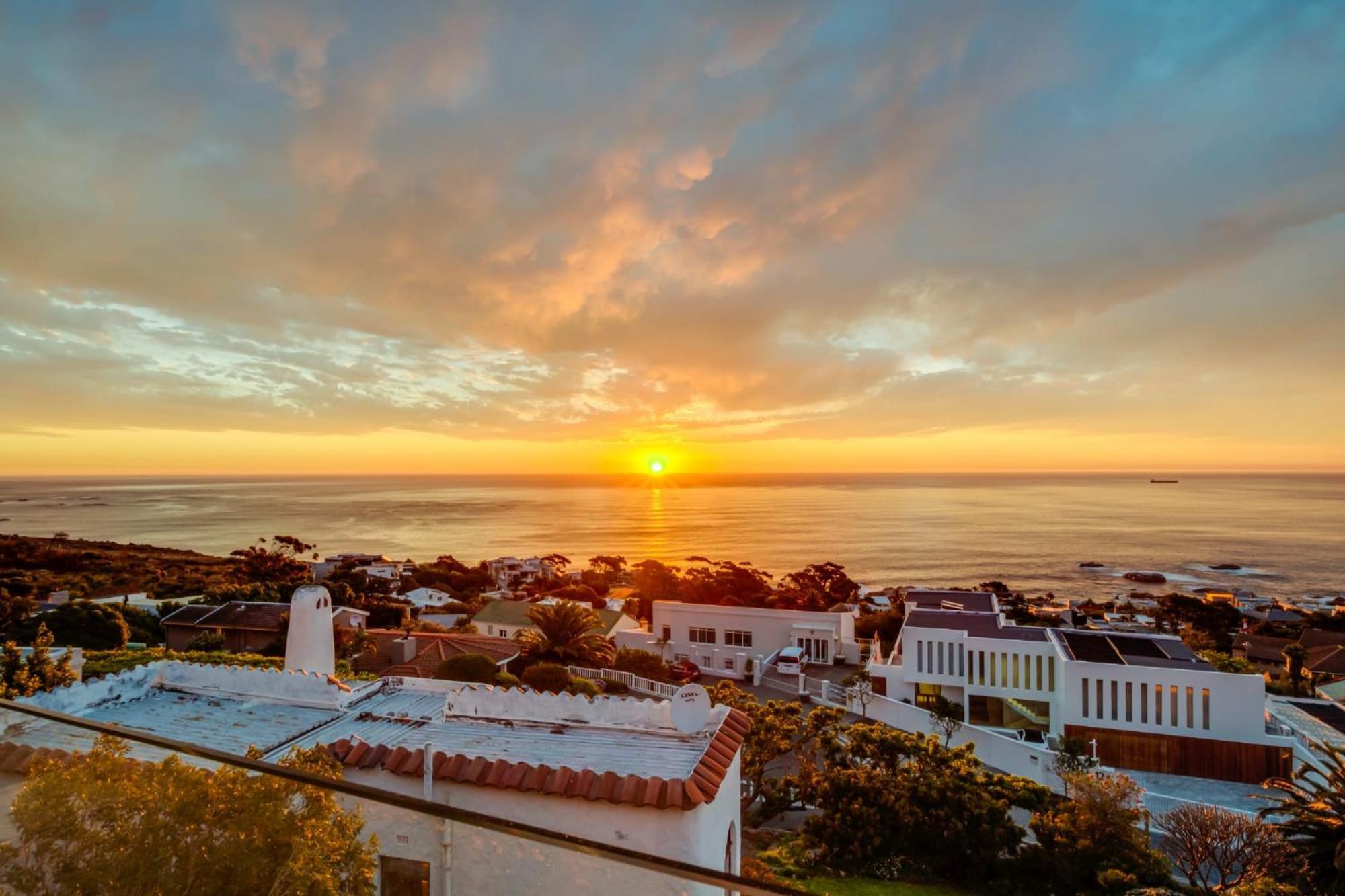 Sunset Views *